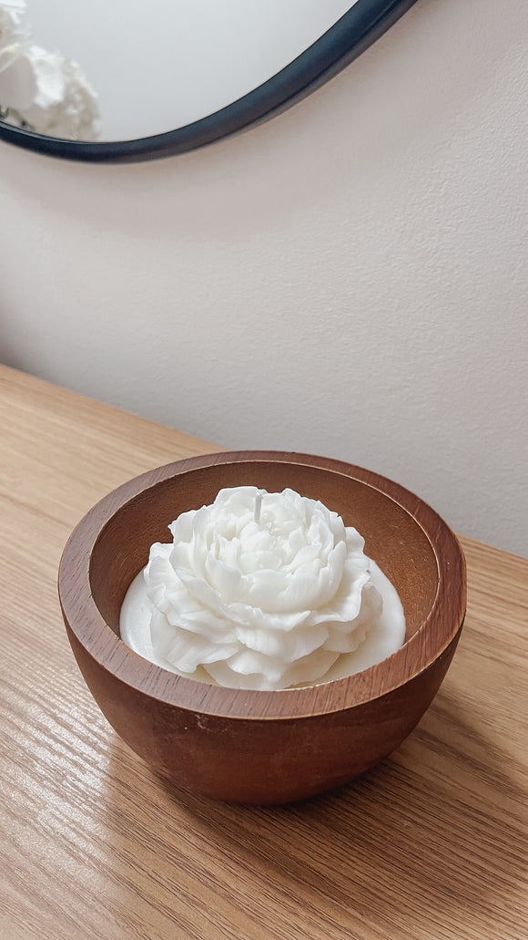 Wooden soy wax candle peony bowl